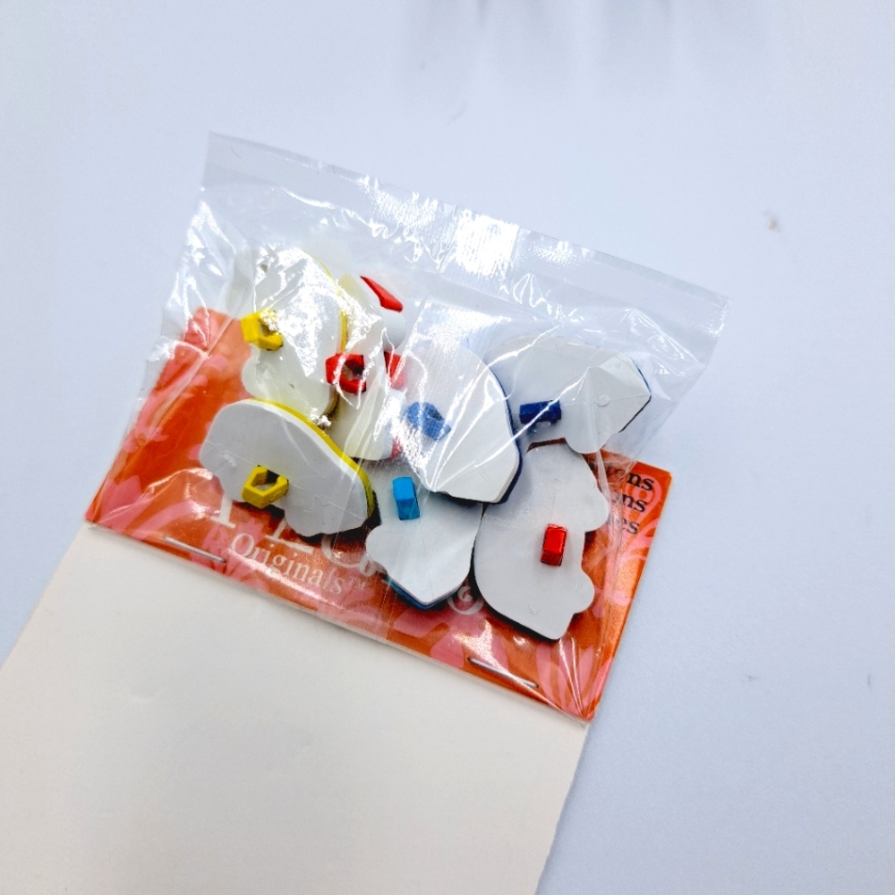 Two Packs Of Vehicle Buttons - Picture 7 of 8